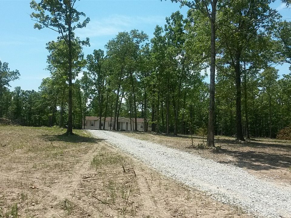 2nd image of 2385 County Road 40 W