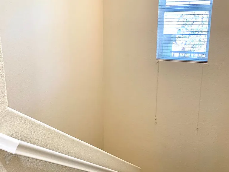 142 Principia Ct — Photo 9