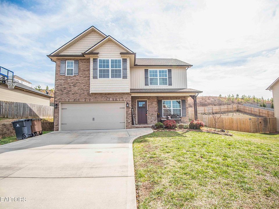 1st image of 5528 Meadow Wells Dr