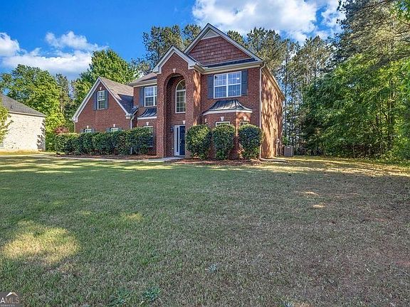 2nd image of 142 Nobility Ln