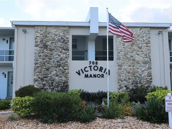 708 Victoria Dr APT 105, Cape Coral, FL 33904