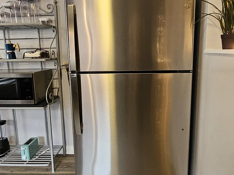 221 Kitchen