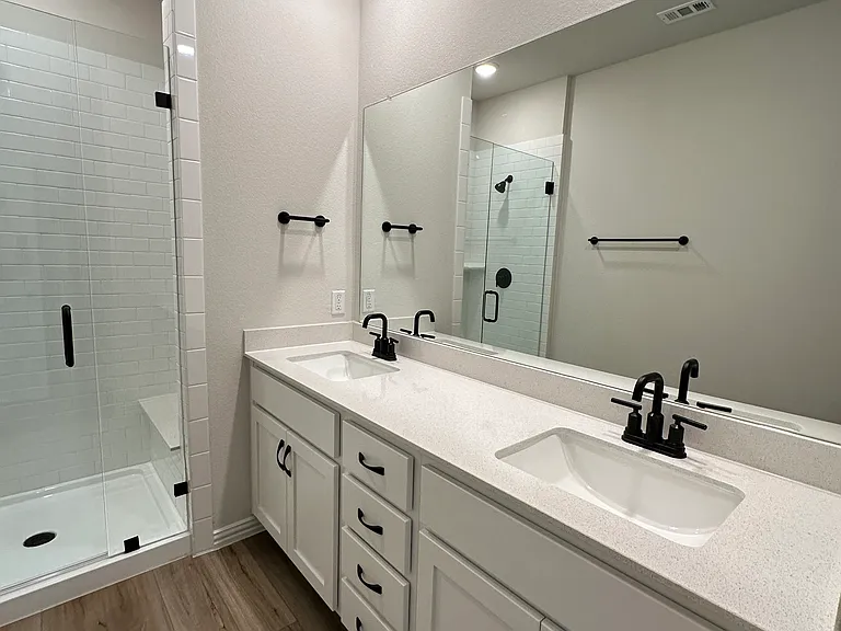 1129 Concan Dr — Photo 14