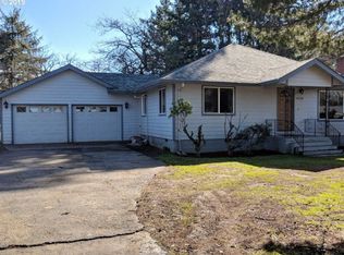 13724 SE Center St, Portland, OR 97236