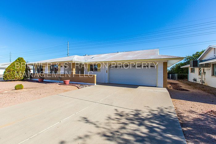1st image of 10017 N Balboa Dr