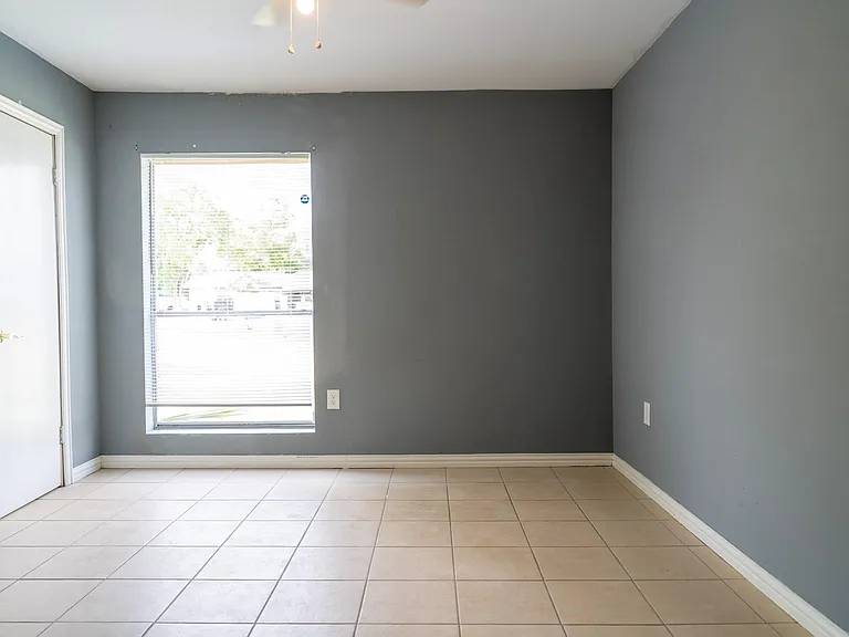 12803 Segrest Dr — Photo 19