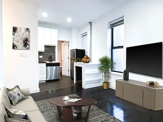 Rented by City Connections Realty | media 3