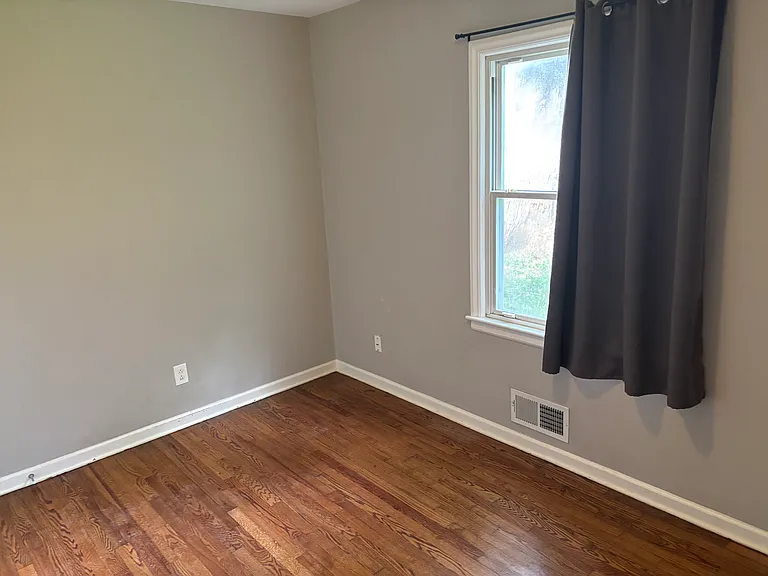 6729 Melrose Ln — Photo 7