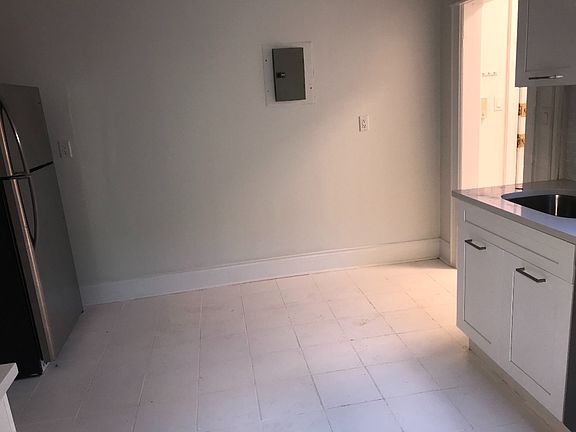 4th image of 160-162 59th St #3B
