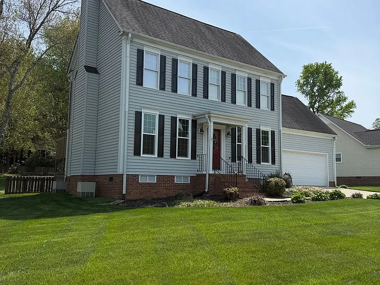 2076 Howlong Ave — Photo 42