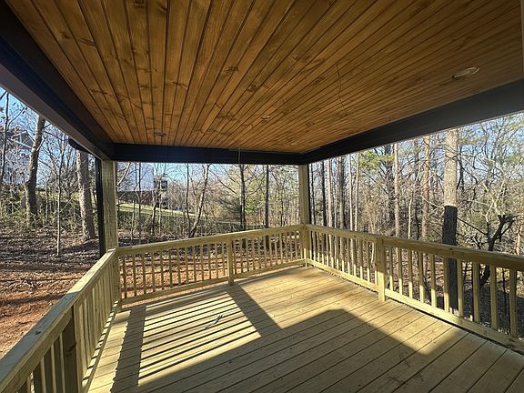 4th image of 1775 Lenox Dr NW