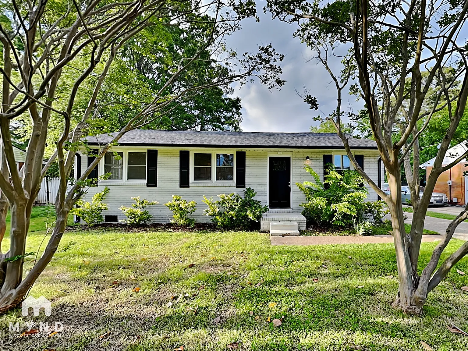 3 bed, 2.0 bath, 1526 sqft, $1,910 — Photo 1