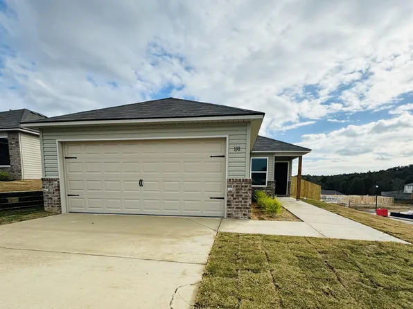 130 Elm St, Pell City, AL 35125