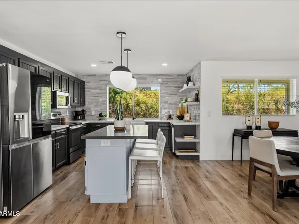 6221 E EVANS Drive, Scottsdale, AZ 85254