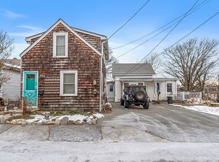 5 Wells St, Gloucester, MA 01930