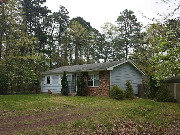 3rd image of 205 Washington Blvd