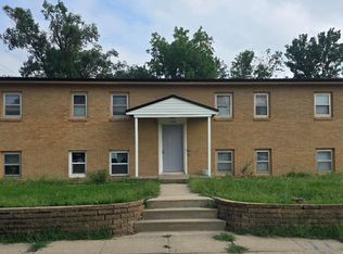 516 SE 6th St APT 3, Abilene, KS 67410