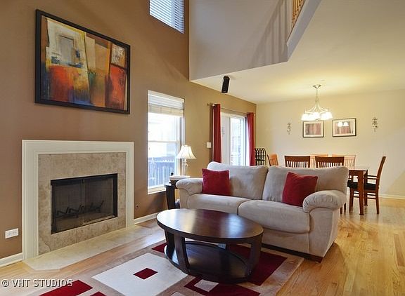 3rd image of 1460 Pauline Cir