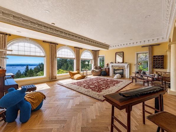 5 bedroom rental in West Vancouver — photo 7