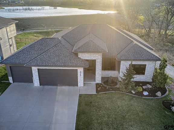 3rd image of 3560 S 205th St