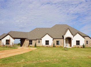 10909 NW 96th St, Yukon, OK 73099