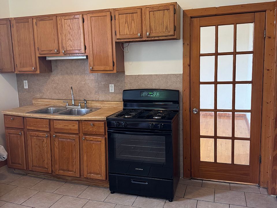 1st image of 745 S California Ave APT 3R