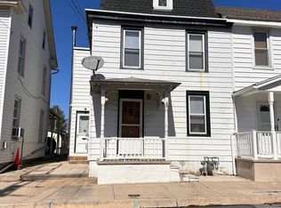 109 S Chestnut St, Fleetwood, PA