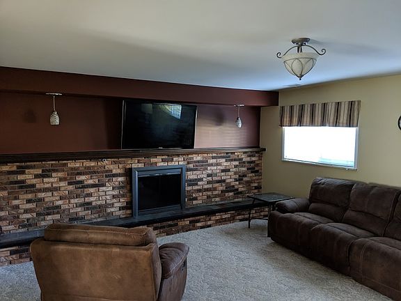 5th image of 2689 Caterham Dr