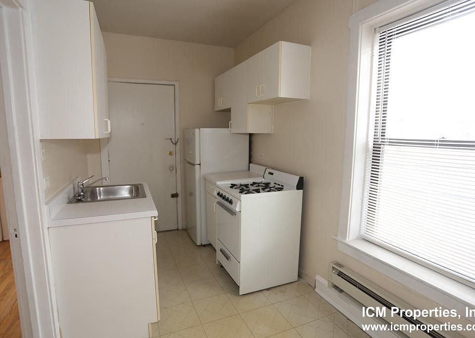 1st image of 2239 N Bissell St #1P