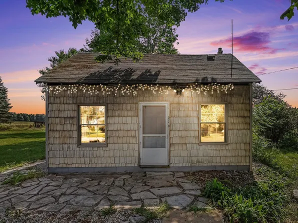 216 South St, Mesick, MI 49668