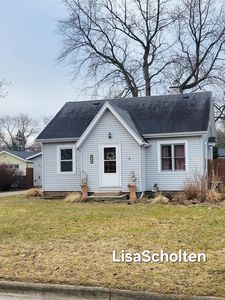 136 W 33rd St, Holland, MI, 49423