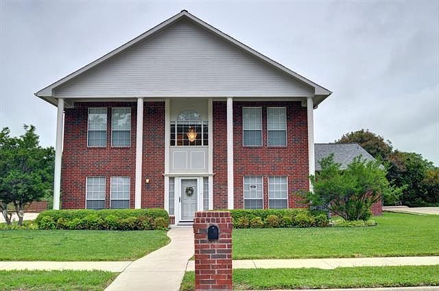 1st image of 9808 Ravensway Dr