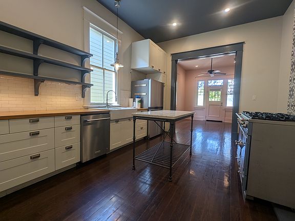 5th image of 1368 Constance St