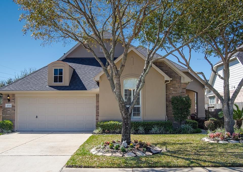 1st image of 22723 Cascade Springs Dr