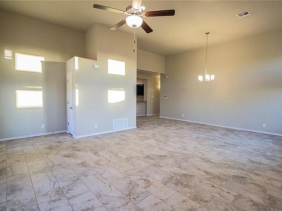 5th image of 312 Bellwoode Ave