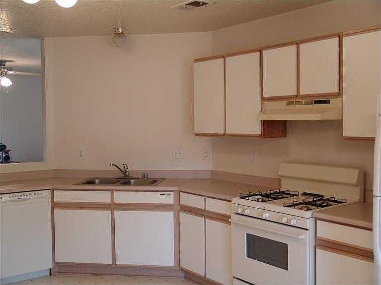 609 Truchas Meadows Dr NE, Rio Rancho, NM 87144 Zillow