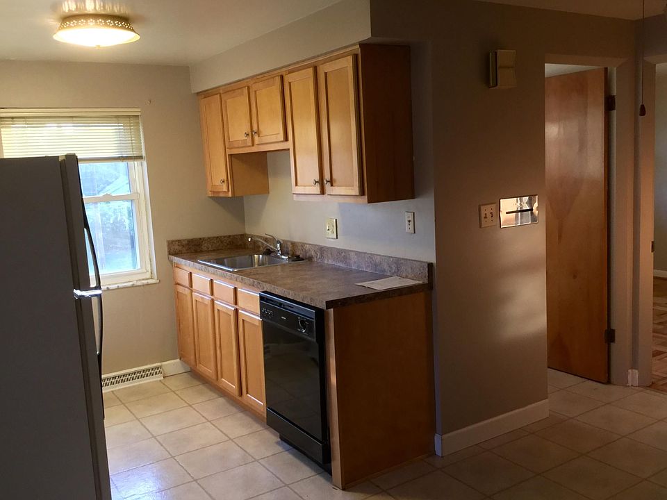 2nd image of 1348 Crotty Ct #2