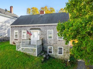 2 Mount Pleasant St, Newmarket, NH 03857