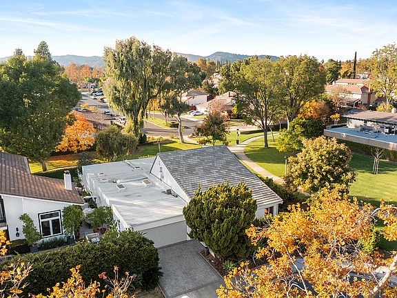 2nd image of 4323 Beaucroft Ct