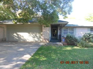 1207 Mary Frances St, Kerrville, TX 78028