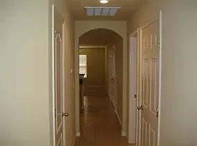 935 Kensington Dr #935 — Photo 5