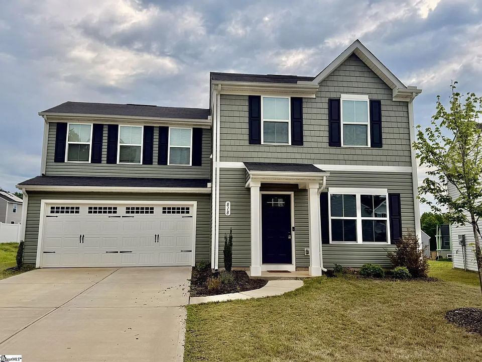 1st image of 818 Cranbrook Dr