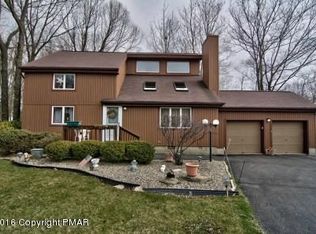 45 Cobblewood Dr, Mount Pocono, PA 18344