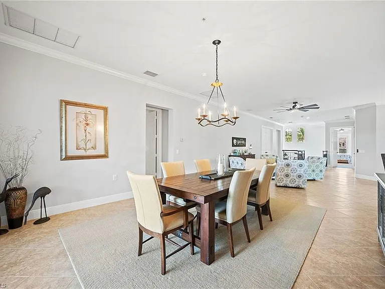 9205 Museo Cir #201 — Photo 11