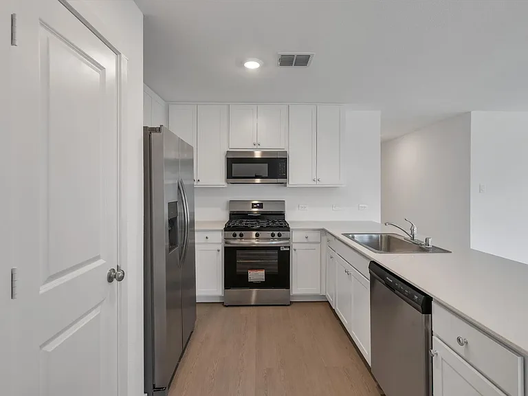 3710 Oleander Pl — Photo 17