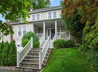 79 Lakeview Ave, Scarsdale, NY 10583