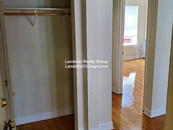 5th image of 1347 W Touhy Ave APT 3N