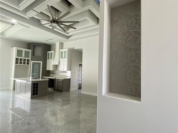4th image of 3420 New Frontier Dr