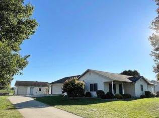 13604 County Road 22, Middlebury, IN 46540