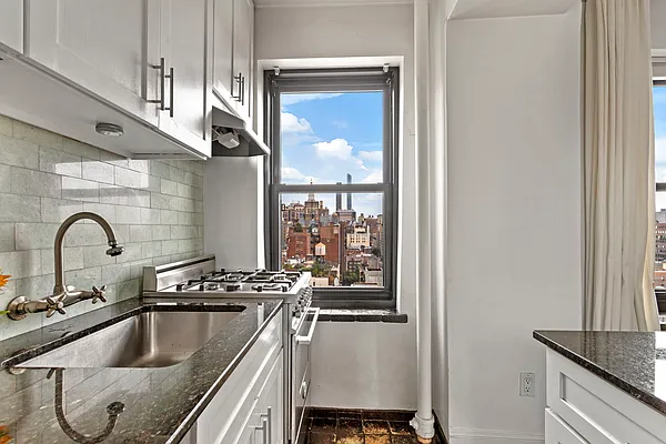 Sold by Compass | media 13